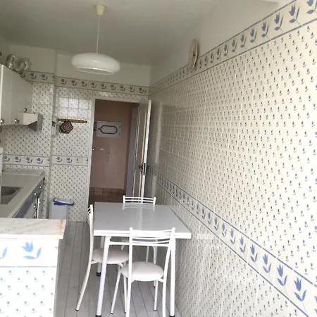 公寓 With 2 Bedrooms In With Shared Pool And Furnished Balcony 200 M From The Beach