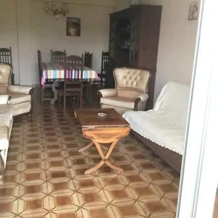 公寓 With 2 Bedrooms In With Shared Pool And Furnished Balcony 200 M From The Beach