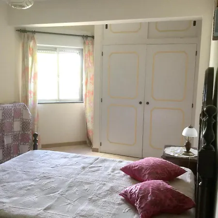 Διαμέρισμα With 2 Bedrooms In With Shared Pool And Furnished Balcony 200 M From The Beach *